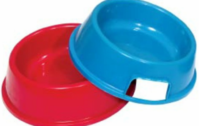 Pet bowl medium in your custom  color  (18 x 14 x 5.5cm) image